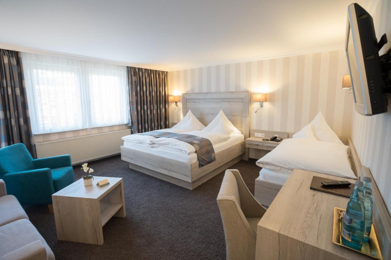 Hotel Garni Fuerst Von Waldeck Willingen  Esterno foto