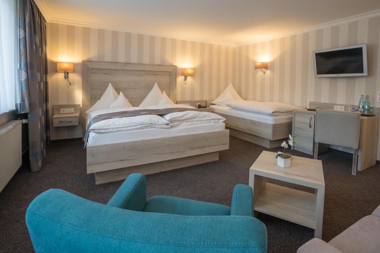 Hotel Garni Fuerst Von Waldeck Willingen  Esterno foto