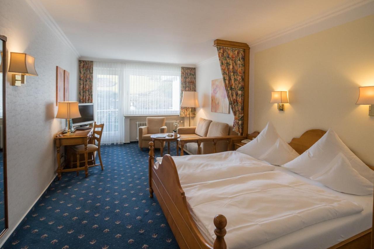 Hotel Garni Fuerst Von Waldeck Willingen  Esterno foto