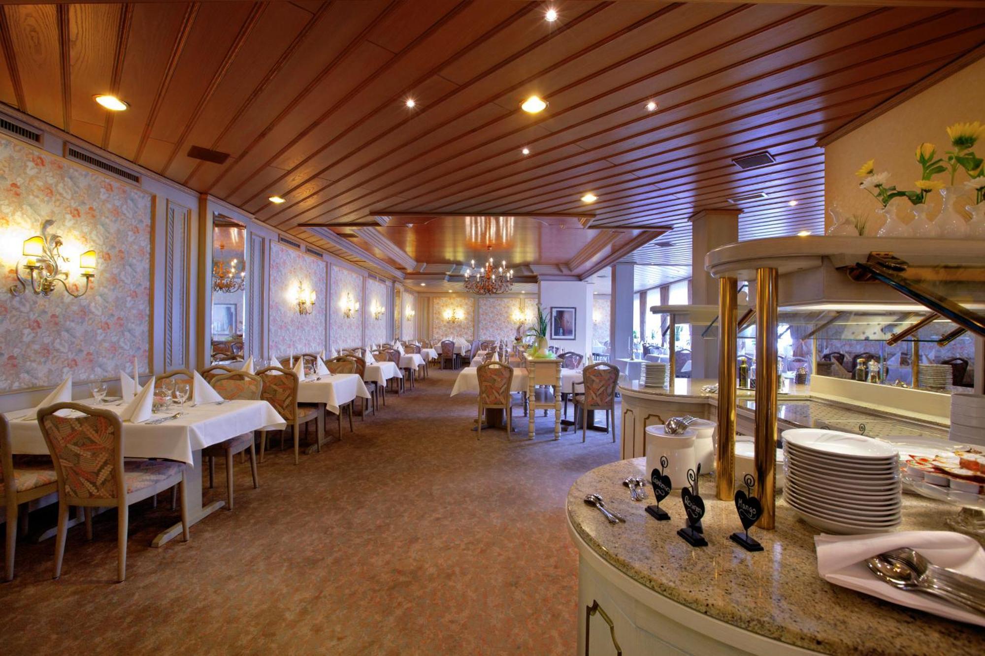 Hotel Garni Fuerst Von Waldeck Willingen  Esterno foto