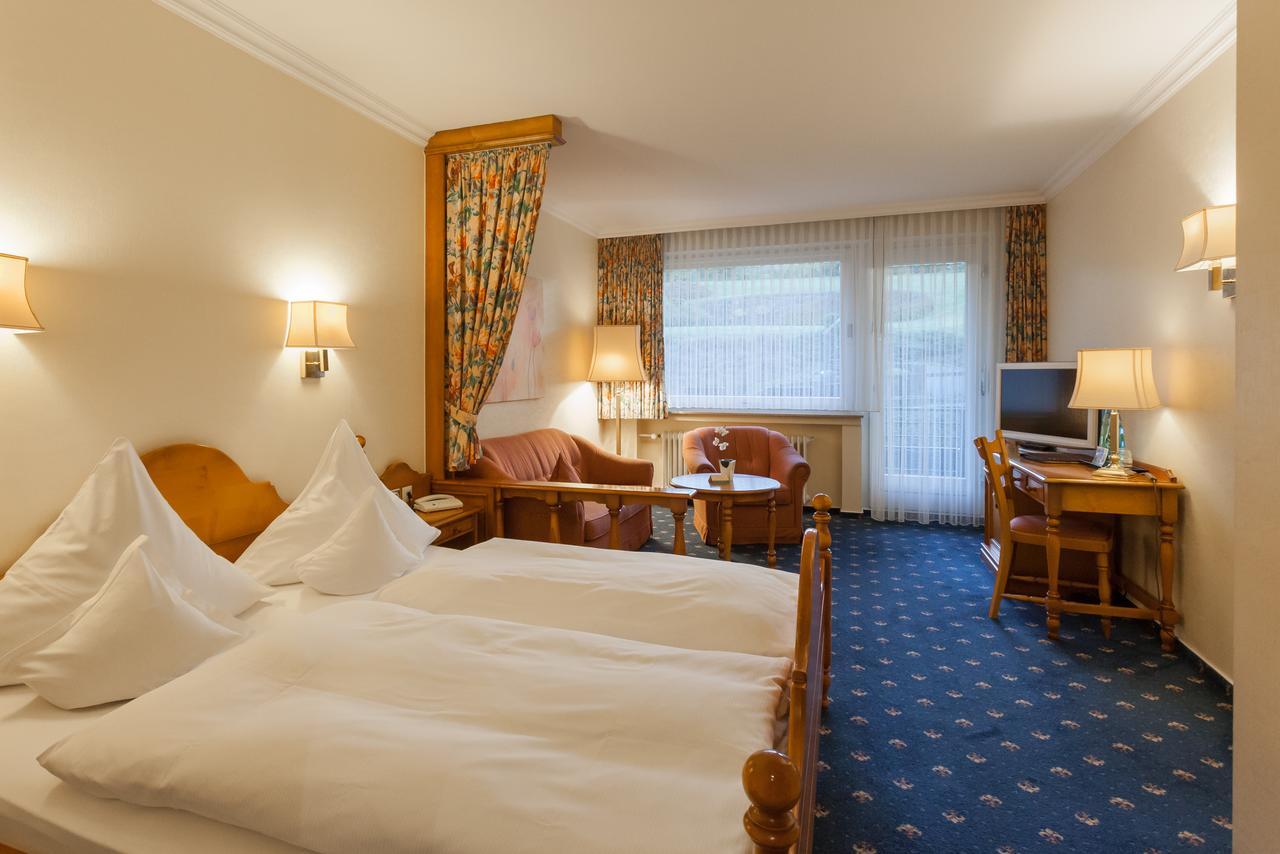 Hotel Garni Fuerst Von Waldeck Willingen  Esterno foto
