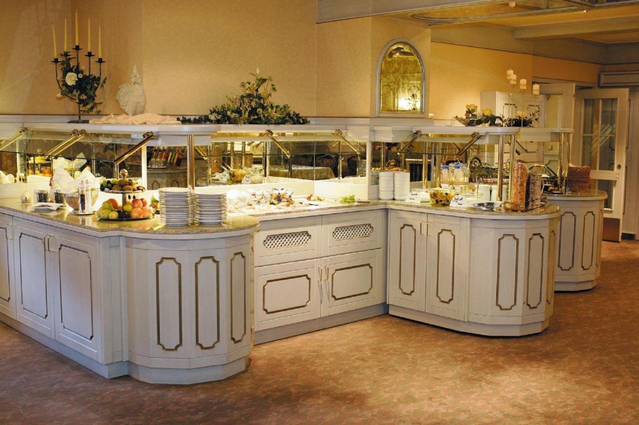Hotel Garni Fuerst Von Waldeck Willingen  Esterno foto